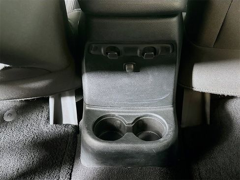 Used 2018 Jeep Wrangler Unlimited Sport w/ Connectivity Group image 25