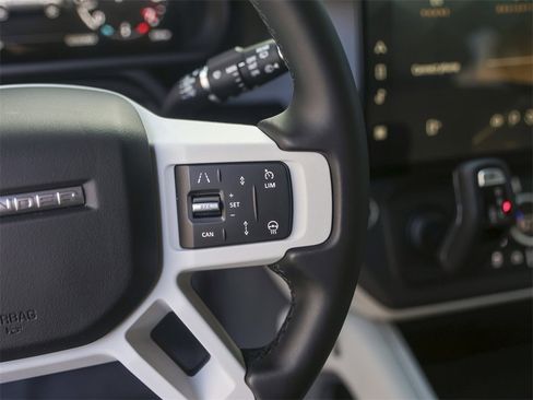 Used 2026 Land Rover Defender 110 S image 18