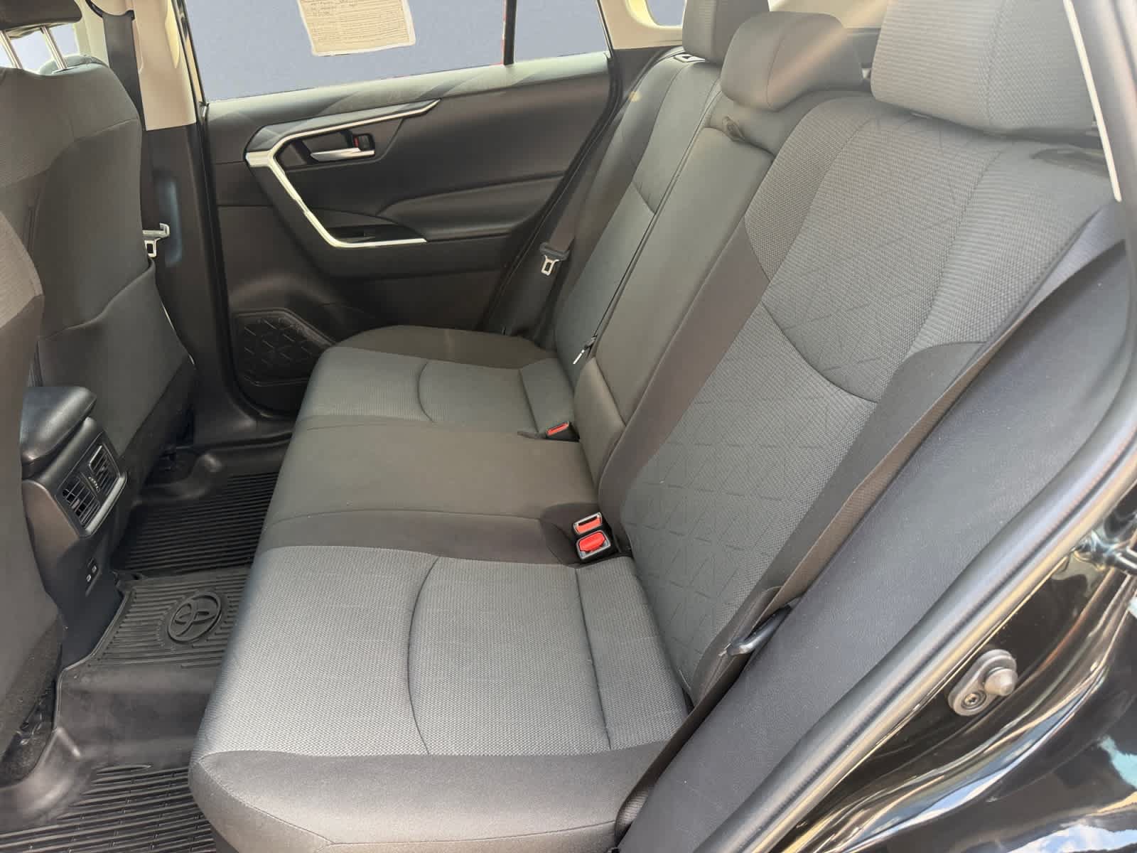 Certified 2025 Toyota RAV4 XLE w/ Weather Package AWD/4WD image 18