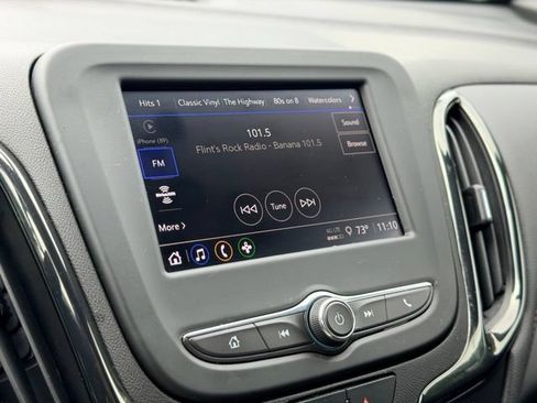 Used 2023 Chevrolet Equinox RS w/ LPO, Floor Liner Package FWD image 14