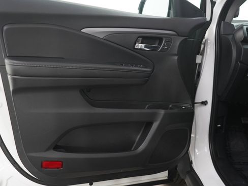 Used 2023 Honda Ridgeline RTL image 18