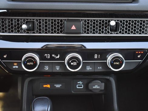 Used 2022 Honda Civic EX image 8