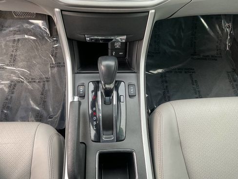 Used 2015 Honda Accord EX-L image 22