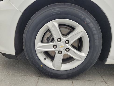 Used 2023 Chevrolet Malibu LS FWD image 31