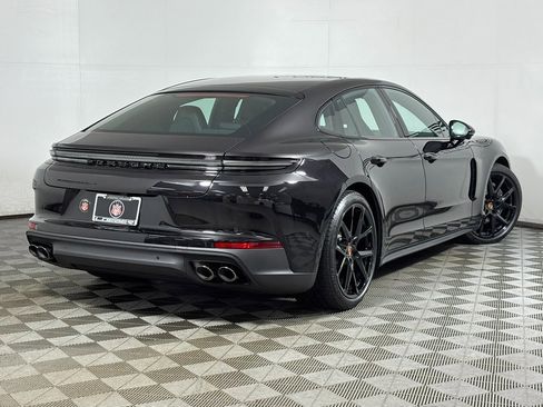 Used 2026 Porsche Panamera 4 image 7