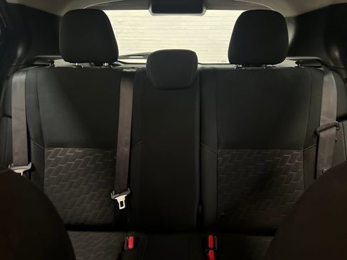 Used 2024 Nissan Kicks SV FWD image 27