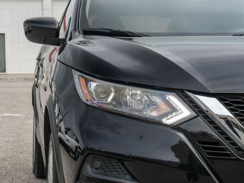 Used 2020 Nissan Rogue Sport S FWD image 4