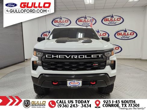 Used 2023 Chevrolet Silverado 1500 Custom Trail Boss image 2