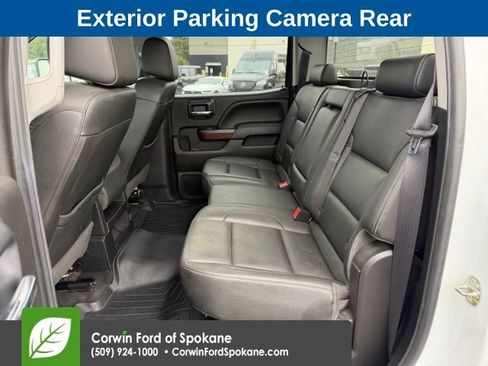 Used 2018 GMC Sierra 2500 SLT w/ Duramax Plus Package AWD/4WD image 9