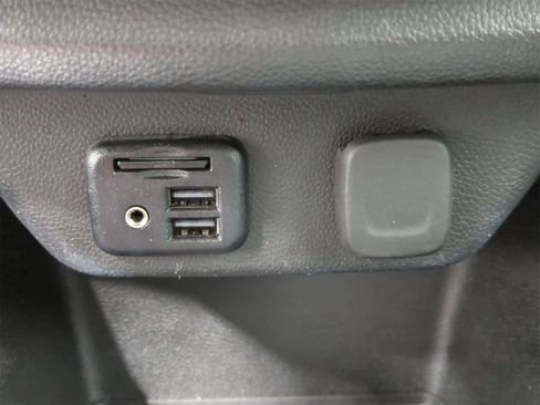 Used 2020 Chevrolet Traverse High Country w/ LPO, Floor Liner Package image 34