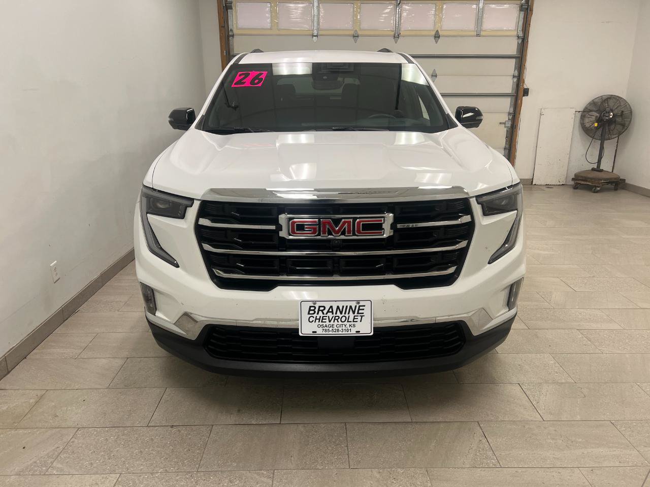 Used 2026 GMC Acadia Elevation w/ Elevation Premium Package AWD/4WD image 7