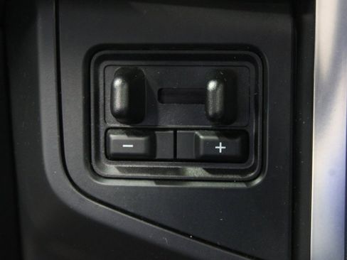 Used 2022 Ford Expedition Platinum image 65