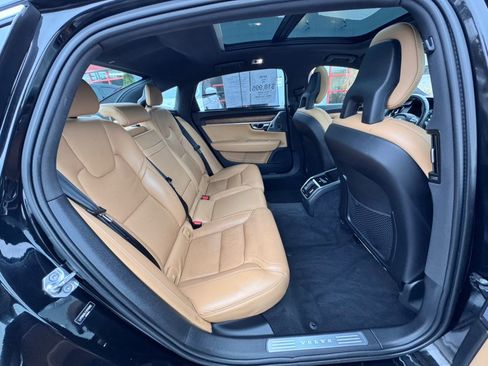 Used 2018 Volvo S90 T6 Inscription w/ Convenience Package image 23