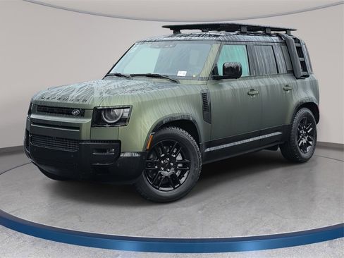 New 2026 Land Rover Defender 110 X-Dynamic SE image 1