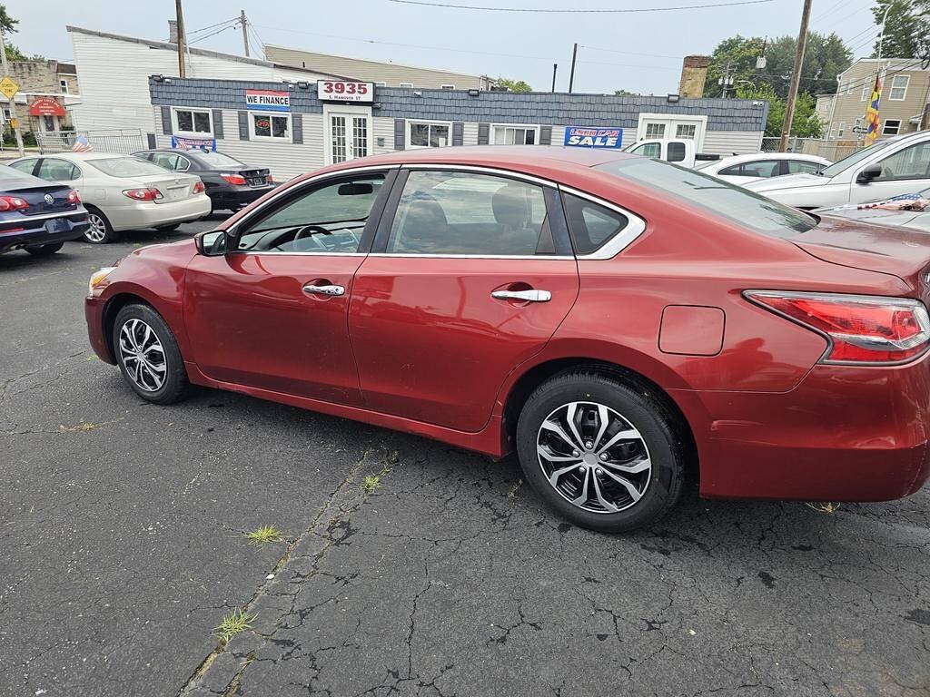 Used 2014 Nissan Altima 2.5 S FWD image 3