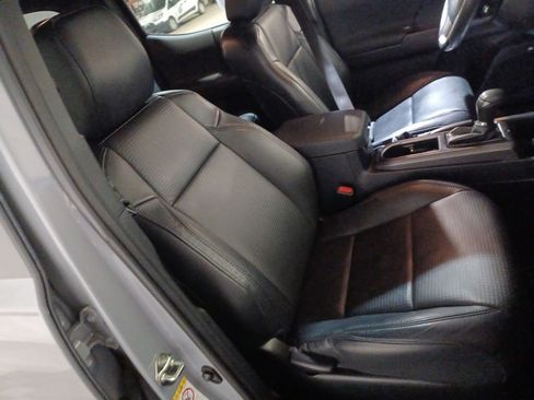 Used 2020 Toyota Tacoma TRD Off-Road w/ TRD Premium Off Road Package image 26