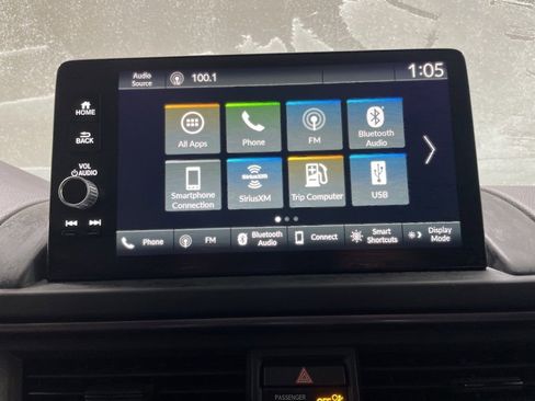 Used 2023 Honda Pilot TrailSport image 32