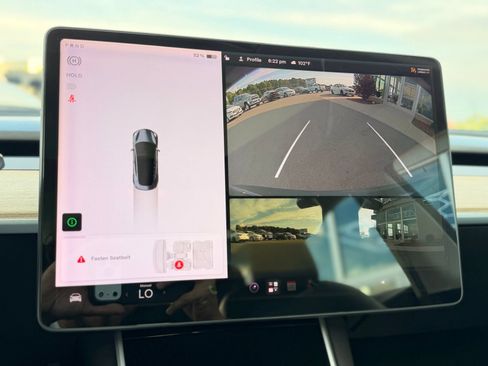 Used 2018 Tesla Model 3 Mid Range RWD image 31