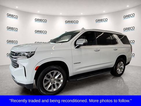 Used 2021 Chevrolet Tahoe Premier w/ Premium Package RWD image 3