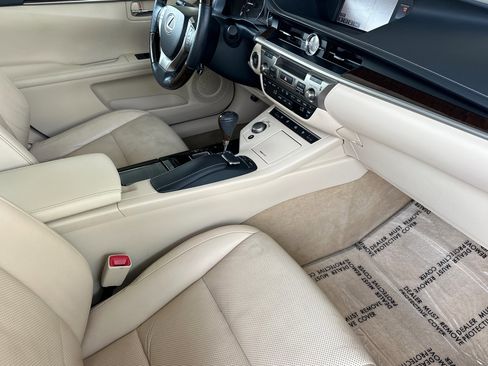 Used 2015 Lexus ES 350 image 15
