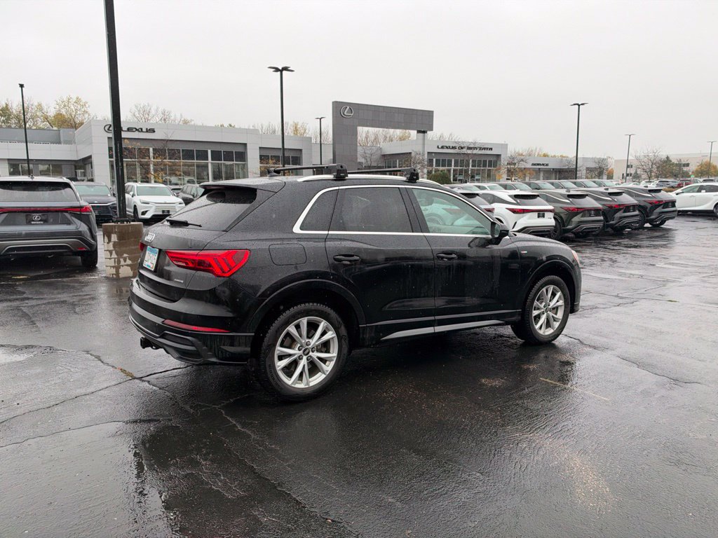 Used 2022 Audi Q3 2.0T Premium AWD/4WD image 17
