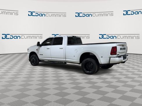 Used 2025 RAM 3500 Laramie image 7