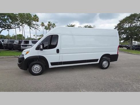 Used 2023 RAM ProMaster 2500 FWD image 45
