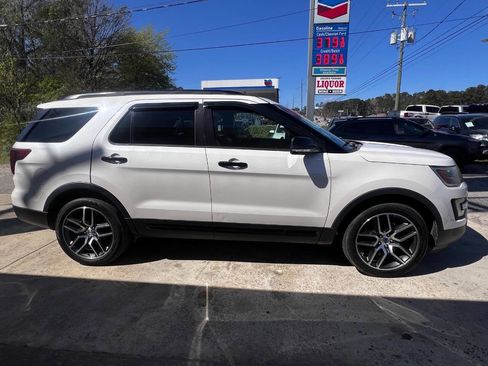 Used 2016 Ford Explorer Sport image 7