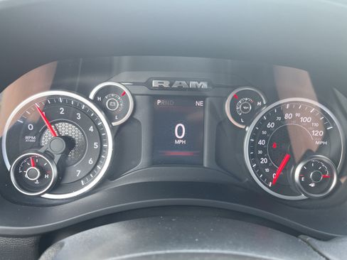 Used 2026 RAM 2500 Big Horn AWD/4WD image 11