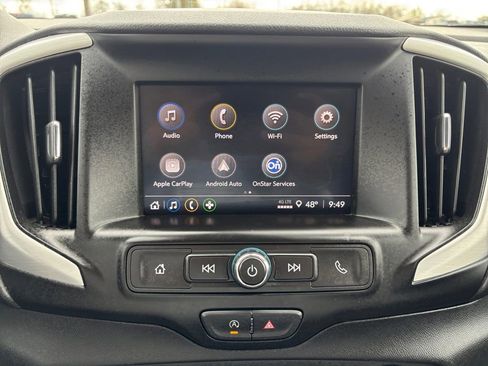 Used 2024 GMC Terrain SLE image 26