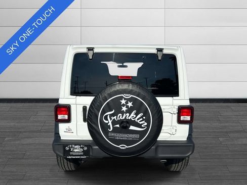 Used 2023 Jeep Wrangler Unlimited Sport w/ Sun And Sound Package AWD/4WD image 4