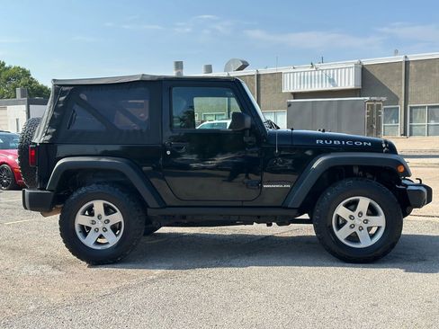 Used 2010 Jeep Wrangler Rubicon w/ Dual Top Group image 8