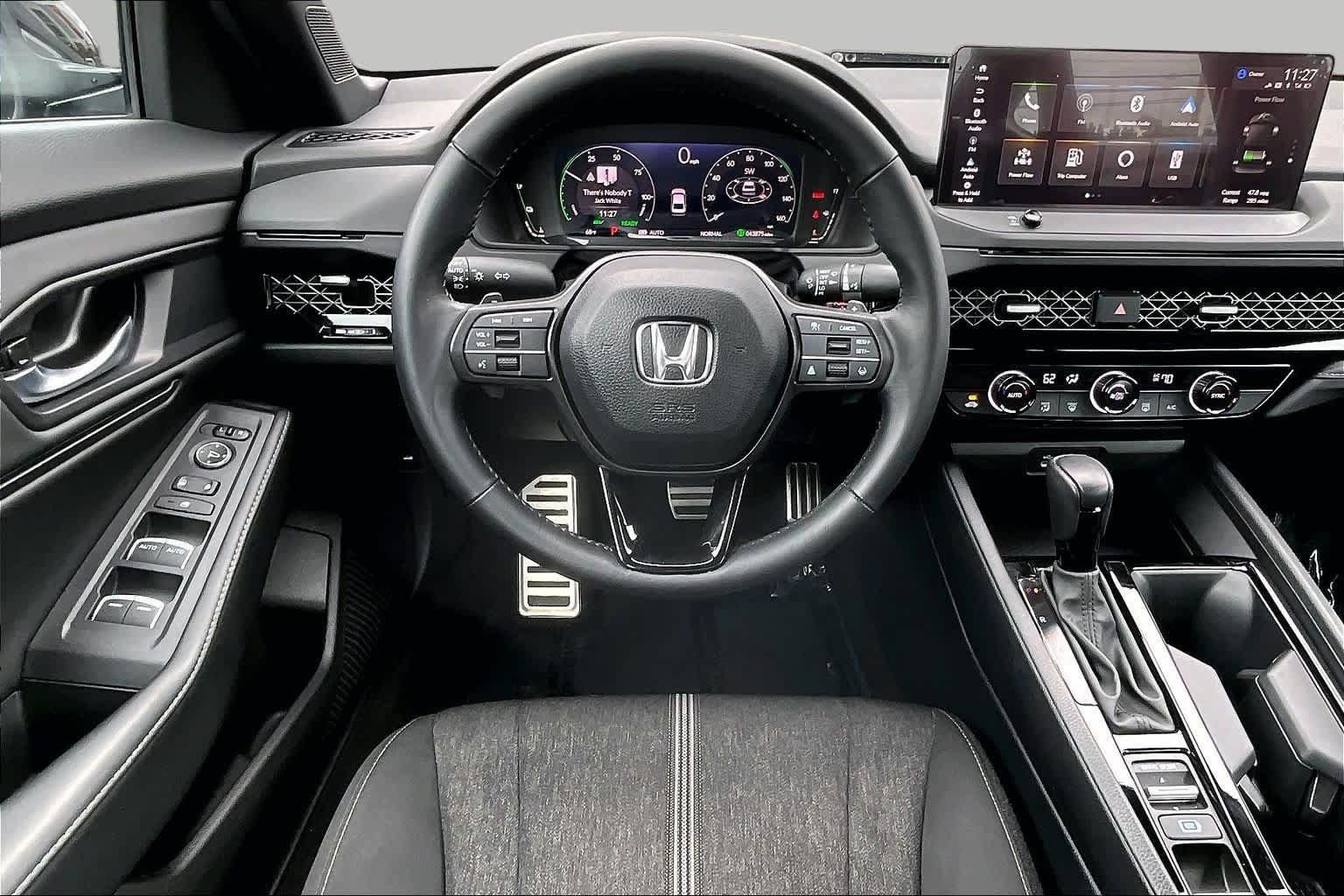 Used 2024 Honda Accord Sport image 6