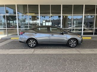 Used 2025 Nissan Versa SV video 4