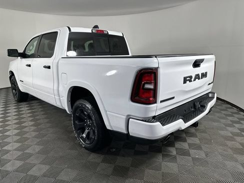 New 2026 RAM 1500 Big Horn AWD/4WD image 4