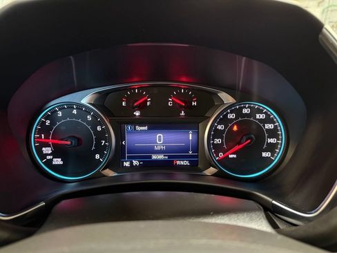 Used 2023 Chevrolet Equinox LS w/ LS Convenience Package FWD image 8