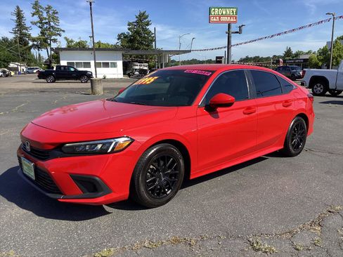 Used 2022 Honda Civic LX image 5