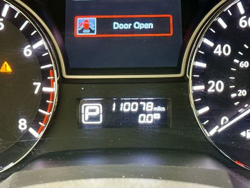 Used 2013 Nissan Altima 2.5 SV FWD image 12