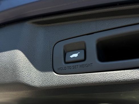 Used 2022 Honda CR-V Touring image 14