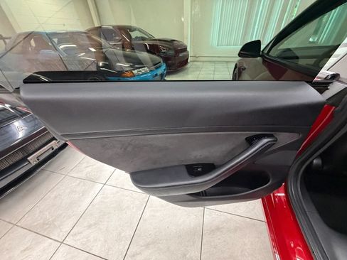 Used 2018 Tesla Model 3 Performance AWD/4WD image 15