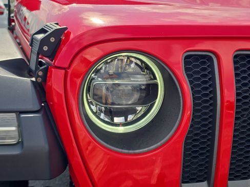 Used 2018 Jeep Wrangler Unlimited Rubicon AWD/4WD image 7