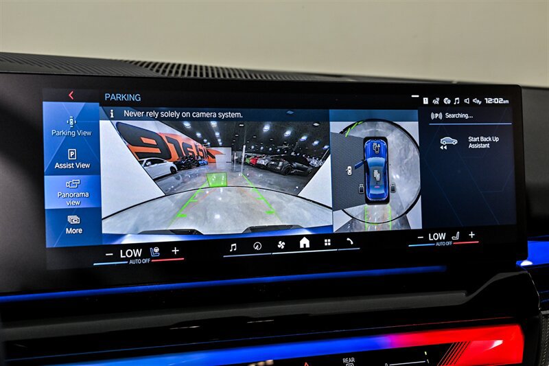 Used 2025 BMW M5 w/ Carbon Package AWD/4WD image 27