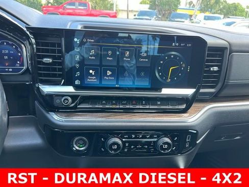 Used 2023 Chevrolet Silverado 1500 RST image 22