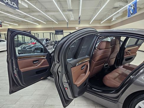 Used 2011 BMW 535i Sedan RWD image 15