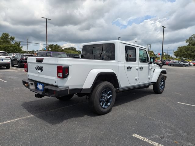 New 2026 Jeep Gladiator Sport AWD/4WD image 4