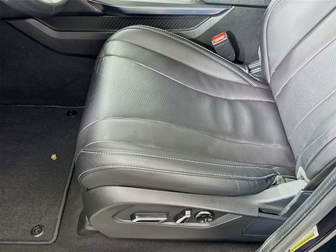 Used 2025 Acura MDX w/ Technology Package image 16