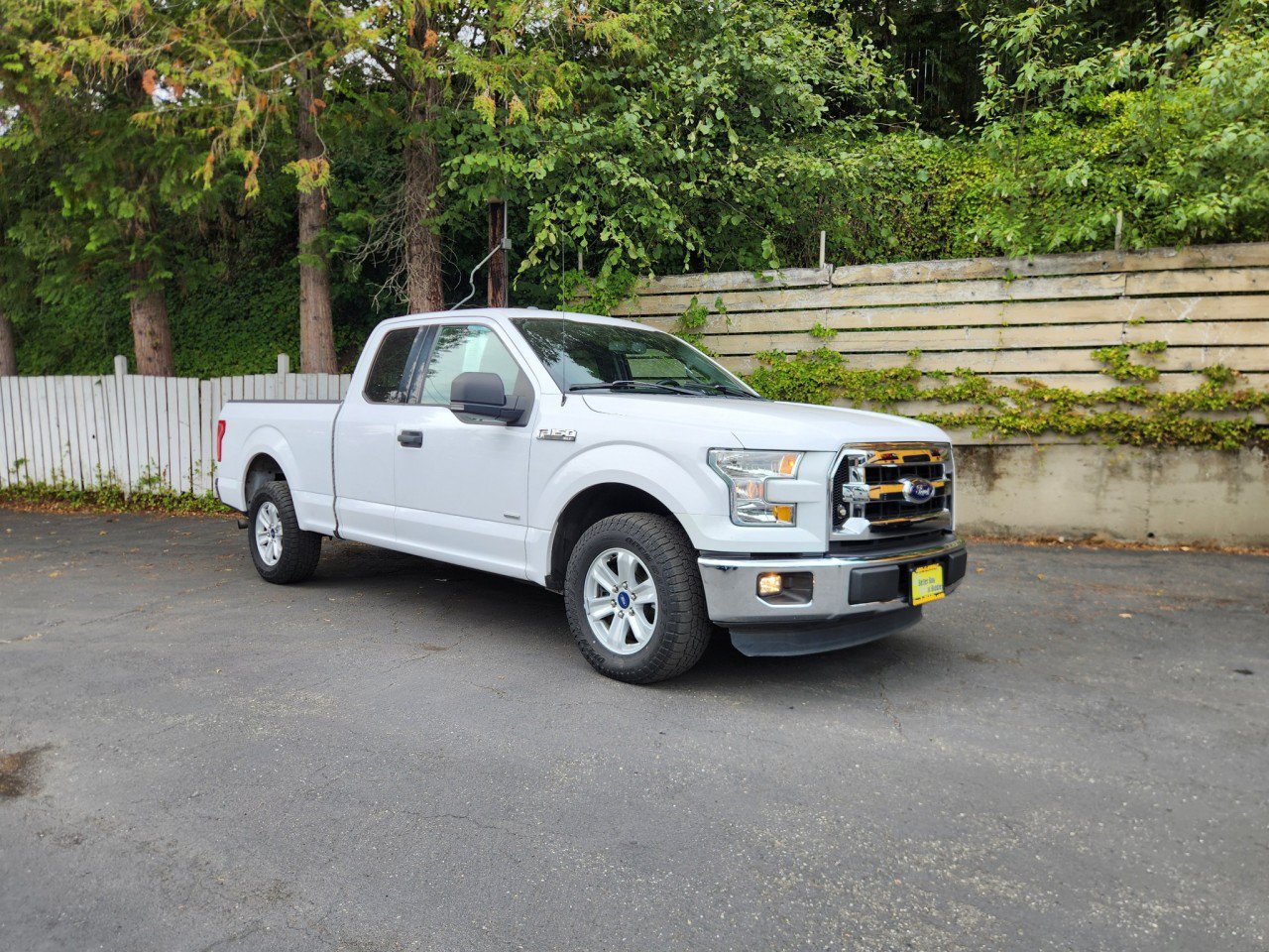 Used 2015 Ford F150 XLT w/ Equipment Group 301A Mid RWD image 22
