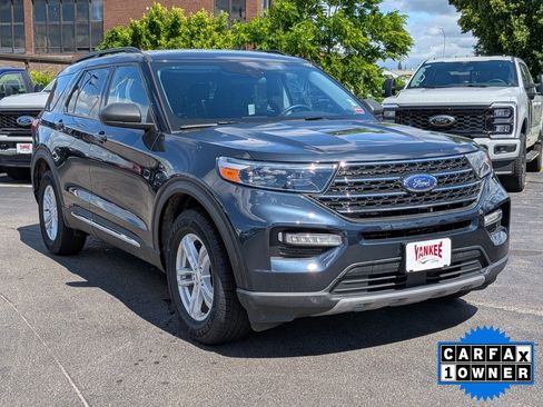 Certified 2023 Ford Explorer XLT w/ Equipment Group 202A AWD/4WD image 35