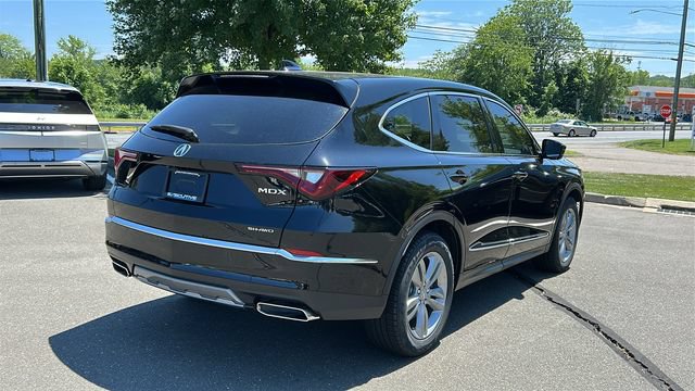 Certified 2025 Acura MDX SH-AWD image 4