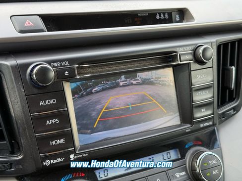 Used 2018 Toyota RAV4 XLE FWD image 27